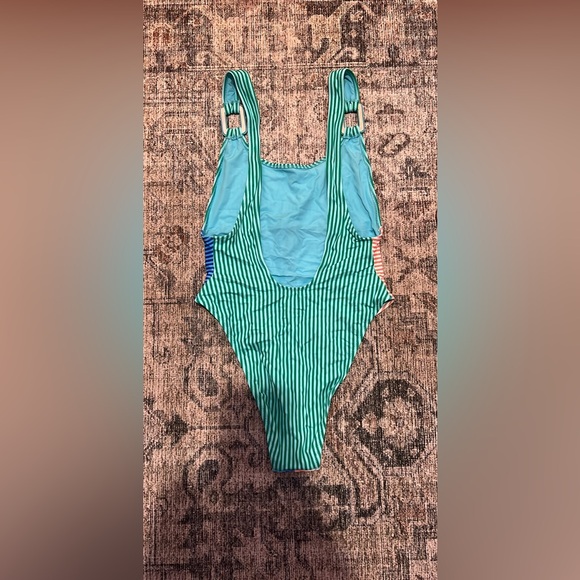 Aerie One Piece Swimsuit - Picture 4 of 4